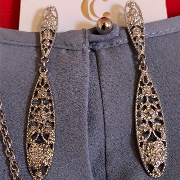 Necklace and Earring set - Picture 5 of 7